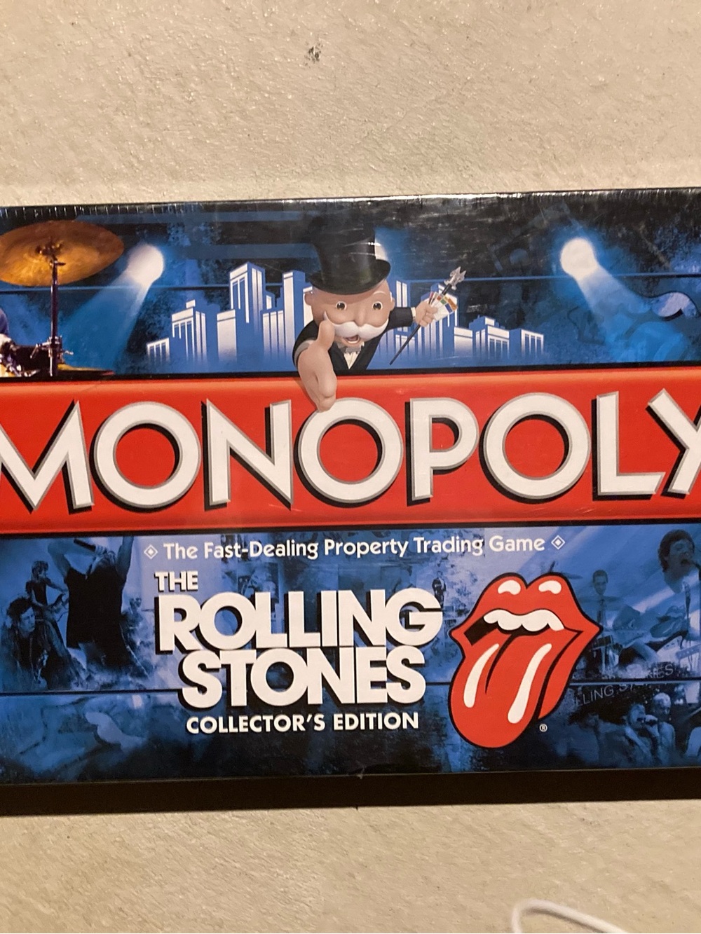 Monopoly: The Rolling Stones Collector's Edition Board Game - Blue & Red